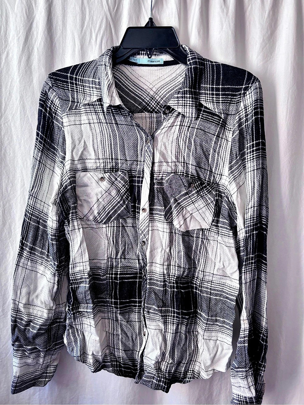 Maurices Plaid Button Down in Black & White Size Large